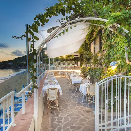 Hotel Il Cefalo & Restaurant Castellabate