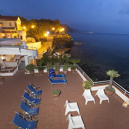 Il Cefalo & Restaurant Hotel